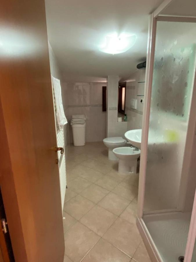 Appartamento Casa Vacanze 70M2 アルバ・アドリアティカ エクステリア 写真