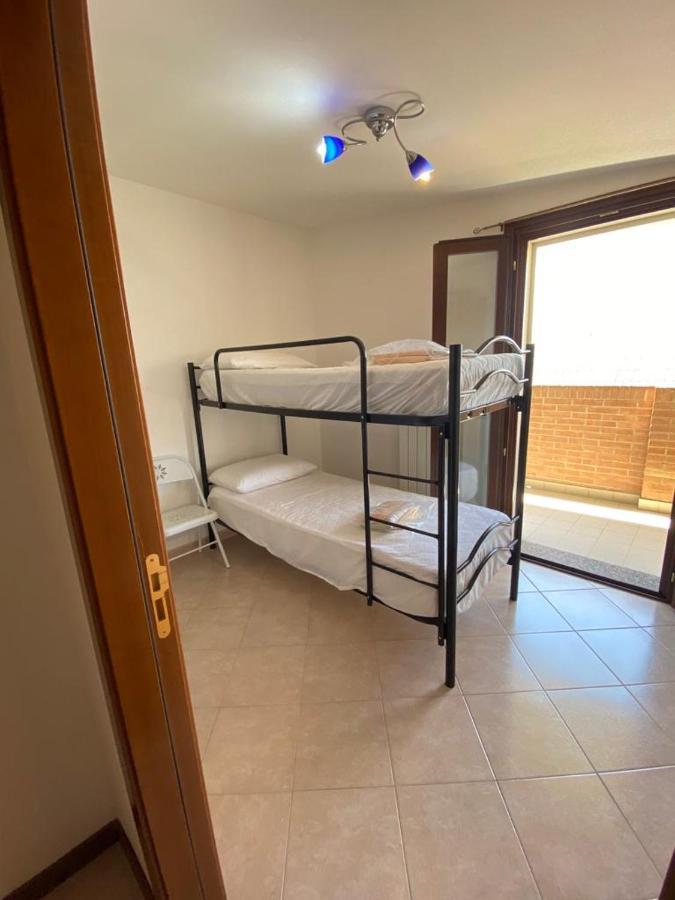 Appartamento Casa Vacanze 70M2 アルバ・アドリアティカ エクステリア 写真