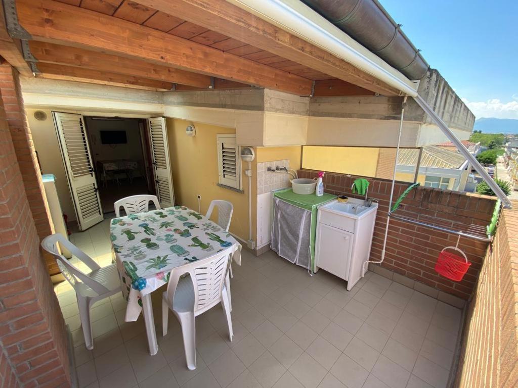 Appartamento Casa Vacanze 70M2 アルバ・アドリアティカ エクステリア 写真