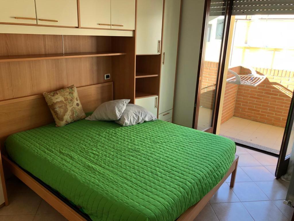 Appartamento Casa Vacanze 70M2 アルバ・アドリアティカ エクステリア 写真